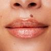 Lip Comfort Oil Nawilżający i wypełniający olejek do ust
