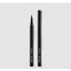 Atramentowy eyeliner w płynie